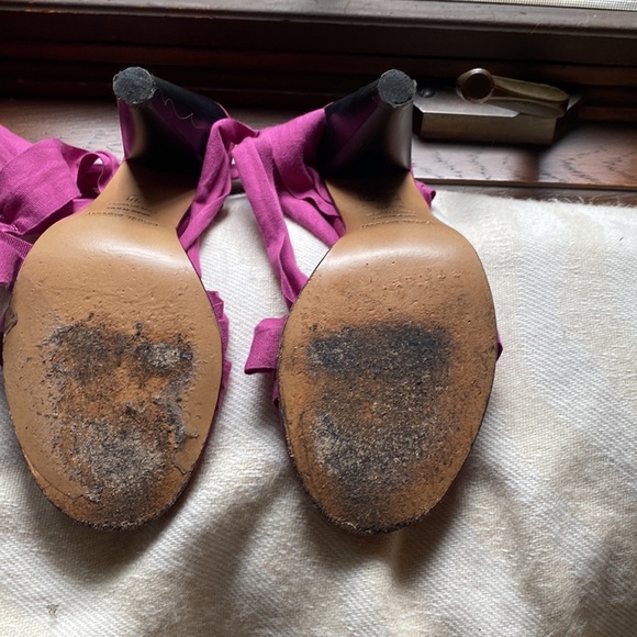 Isabel Marant
Alica Wraparound Cotton Sandals color: Fuchsia - Picture 4 of 7